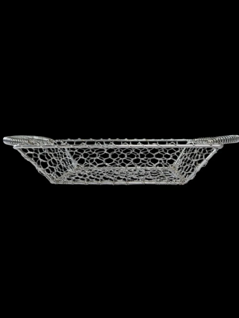 Vintage Farmhouse Wire Basket Rustic Chicken Egg Holder Kitchen Country Decor